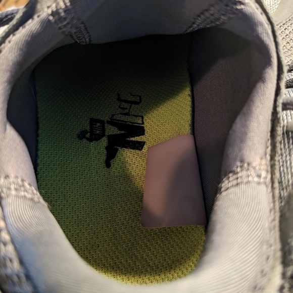 NIKE Running Walking Tennis Shoes - Picture 10 of 14